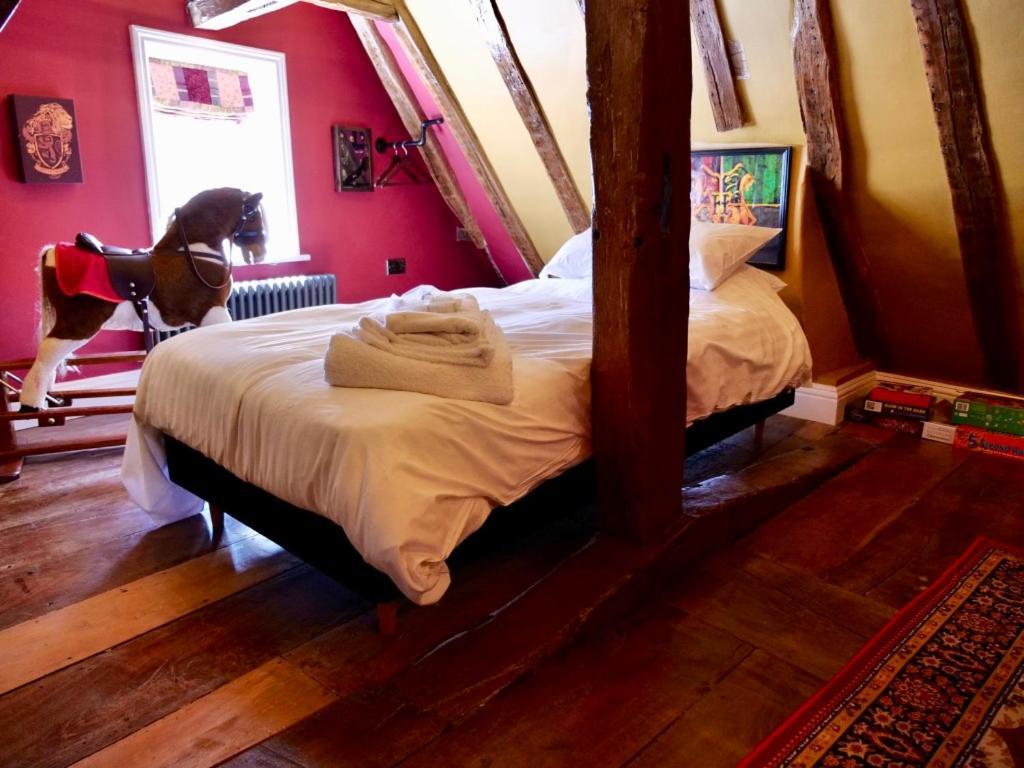 Huge Deluxe 600 Year Old Essex Manor, Hot Tub, Cinema Room, Sky Tv Saffron Walden Exterior foto