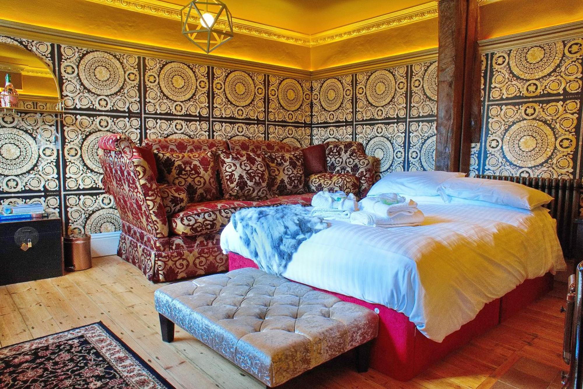 Huge Deluxe 600 Year Old Essex Manor, Hot Tub, Cinema Room, Sky Tv Saffron Walden Exterior foto