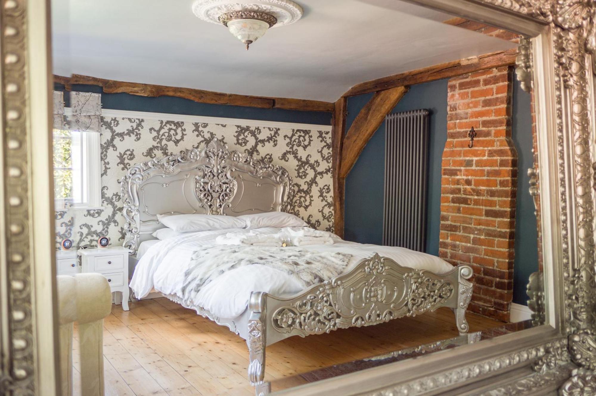 Huge Deluxe 600 Year Old Essex Manor, Hot Tub, Cinema Room, Sky Tv Saffron Walden Exterior foto